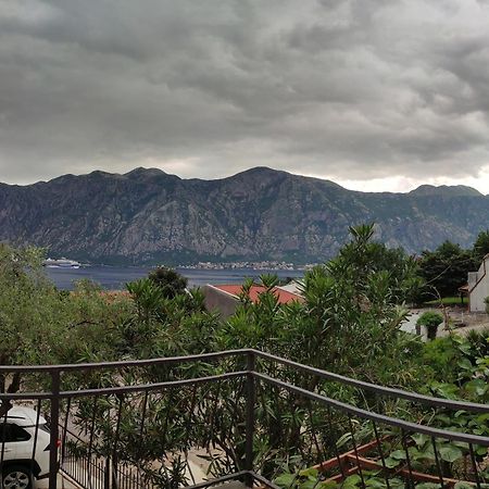 Holiday House In The Kotor Bay Exteriör bild