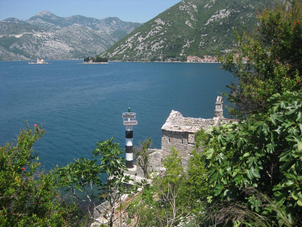 Holiday House In The Kotor Bay Exteriör bild
