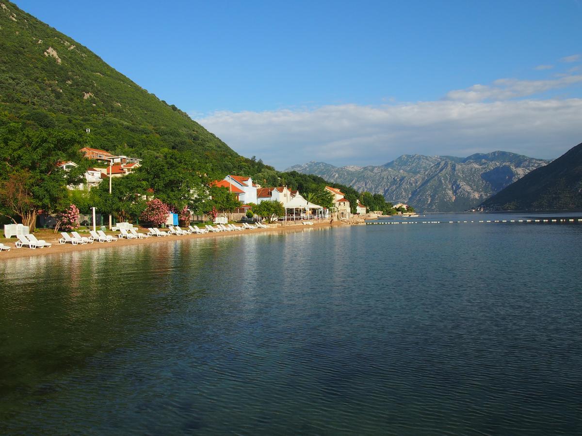 Holiday House In The Kotor Bay Exteriör bild