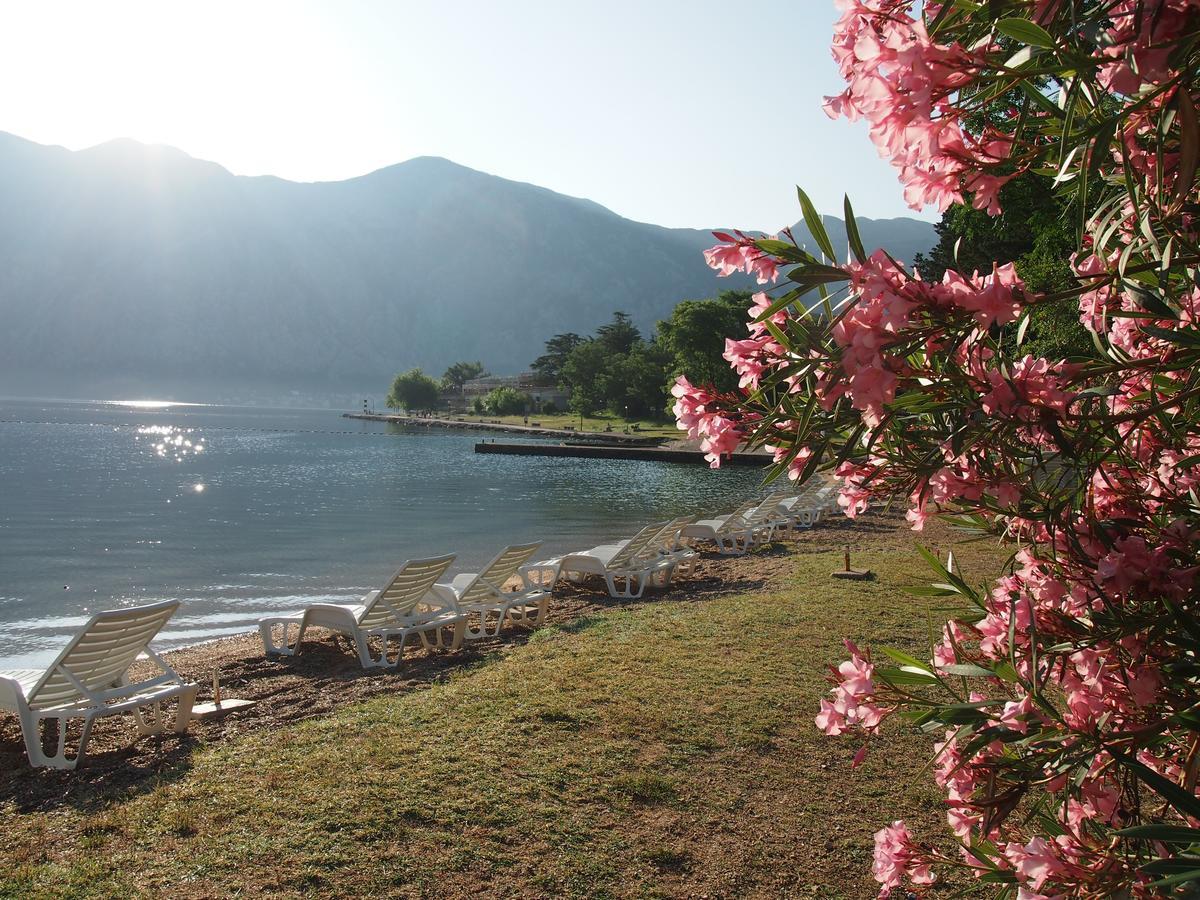 Holiday House In The Kotor Bay Exteriör bild